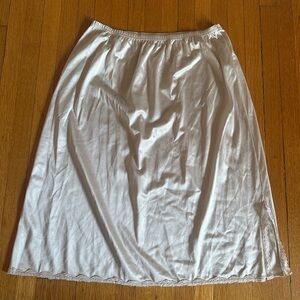 Vintage Antron III Taupe Half Slip with Side Slit, Size S